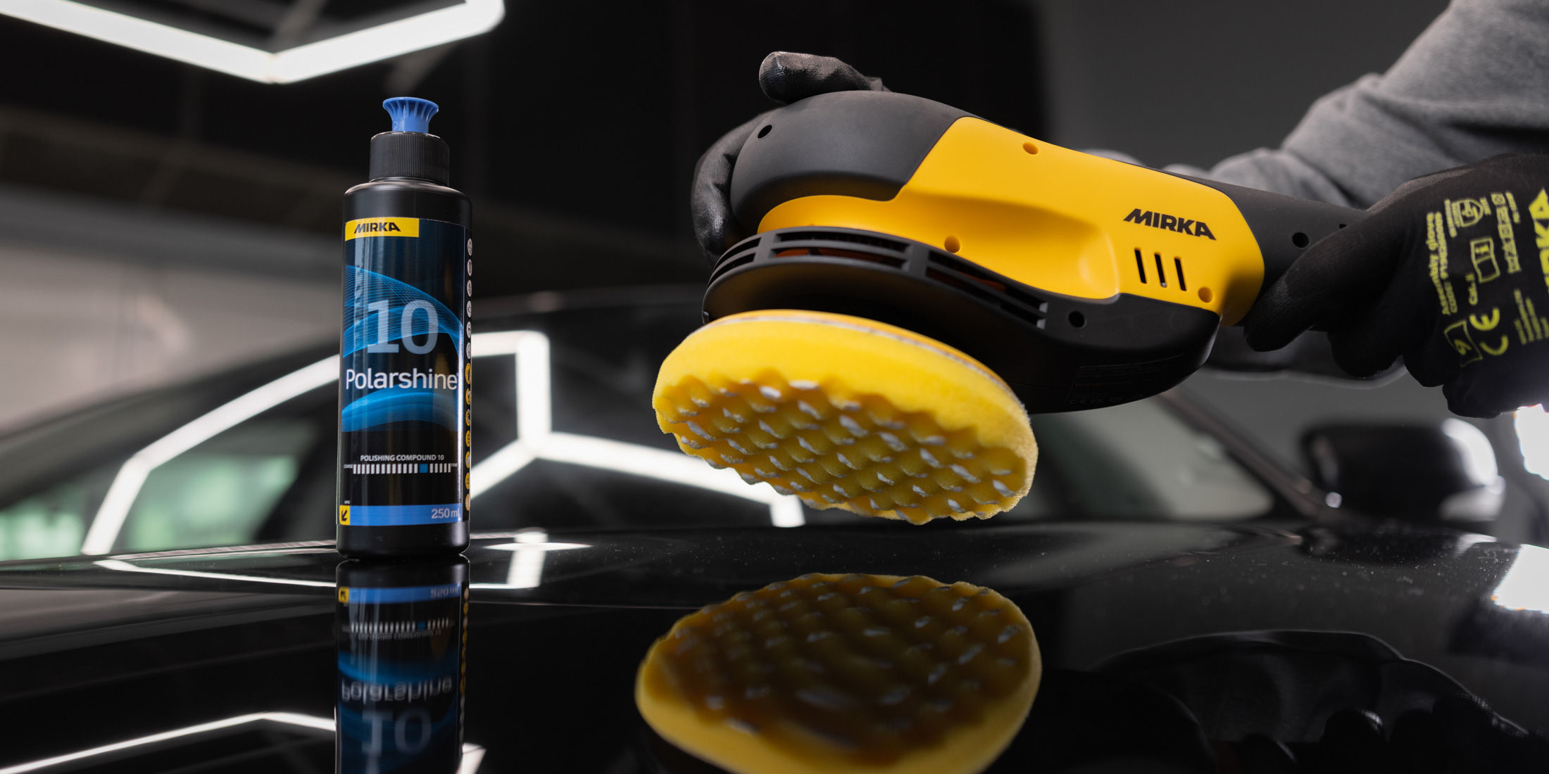 POLAROS, jossa keltainen kennolaikka ja Polarshine 10 -kiillotusaine