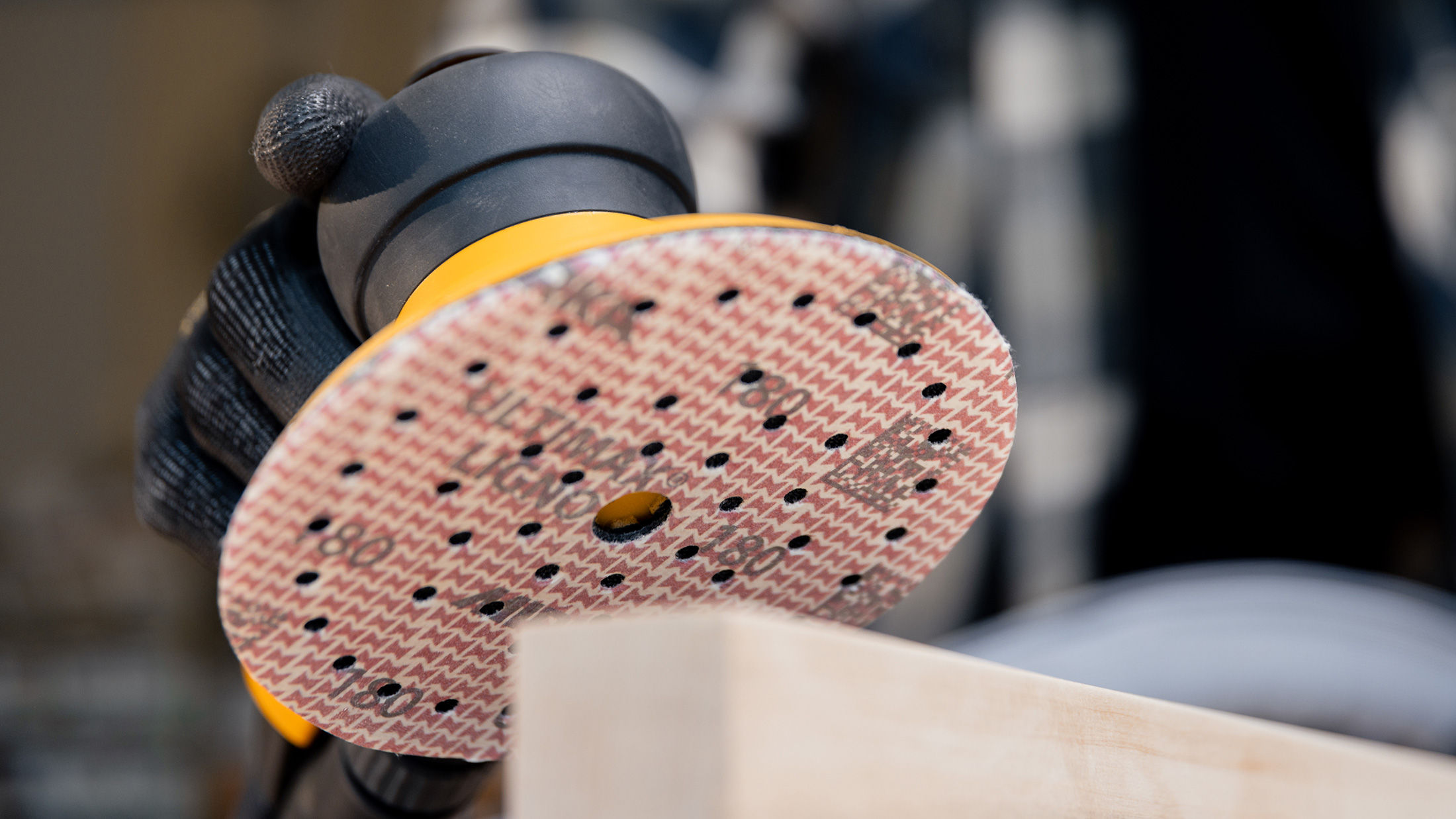 Mirka Ultimax® Ligno: All-New Abrasive for Wood - Mirka