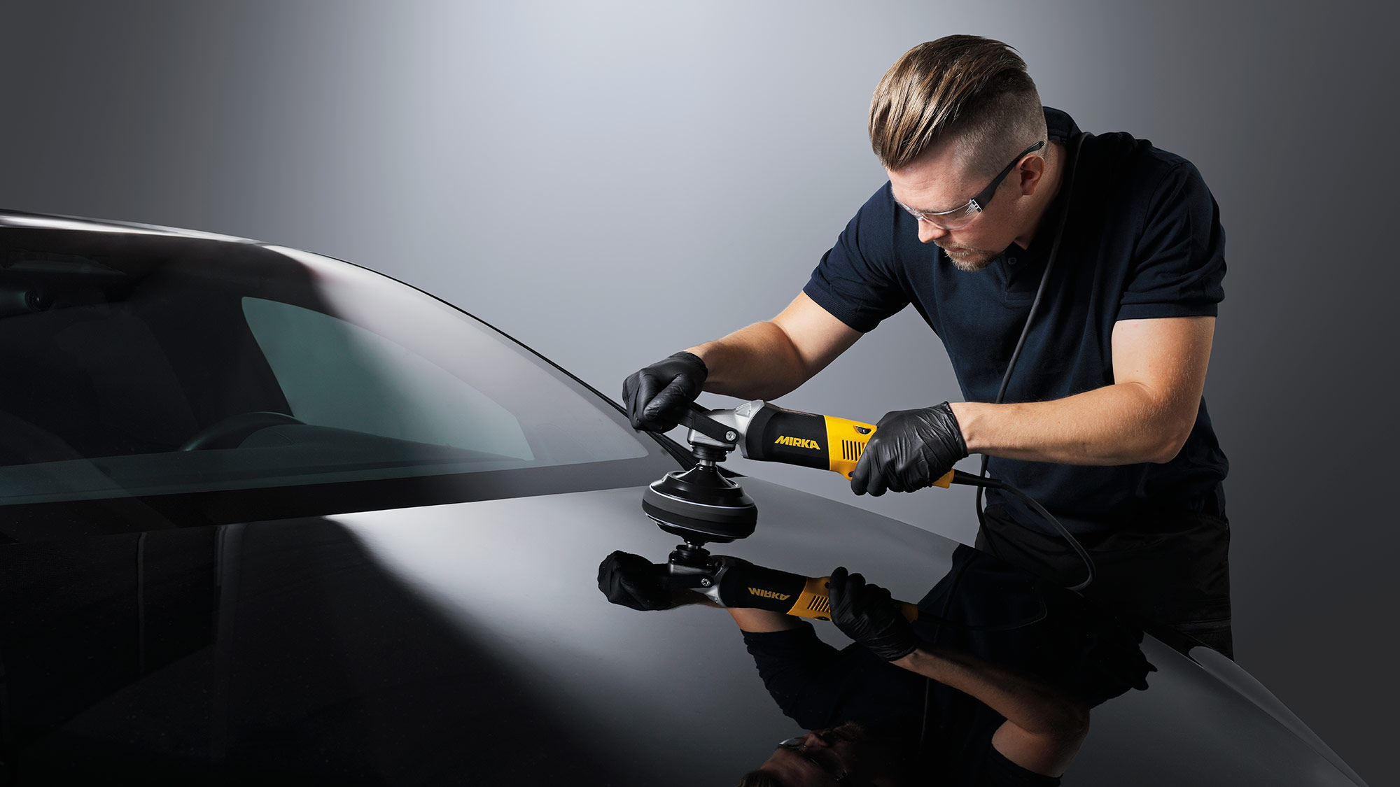 Car polishing: Why you should also polish the glass