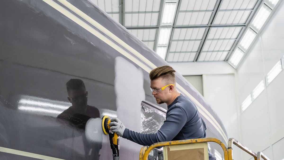 Sanding and Polishing Composite Surfaces Mirka