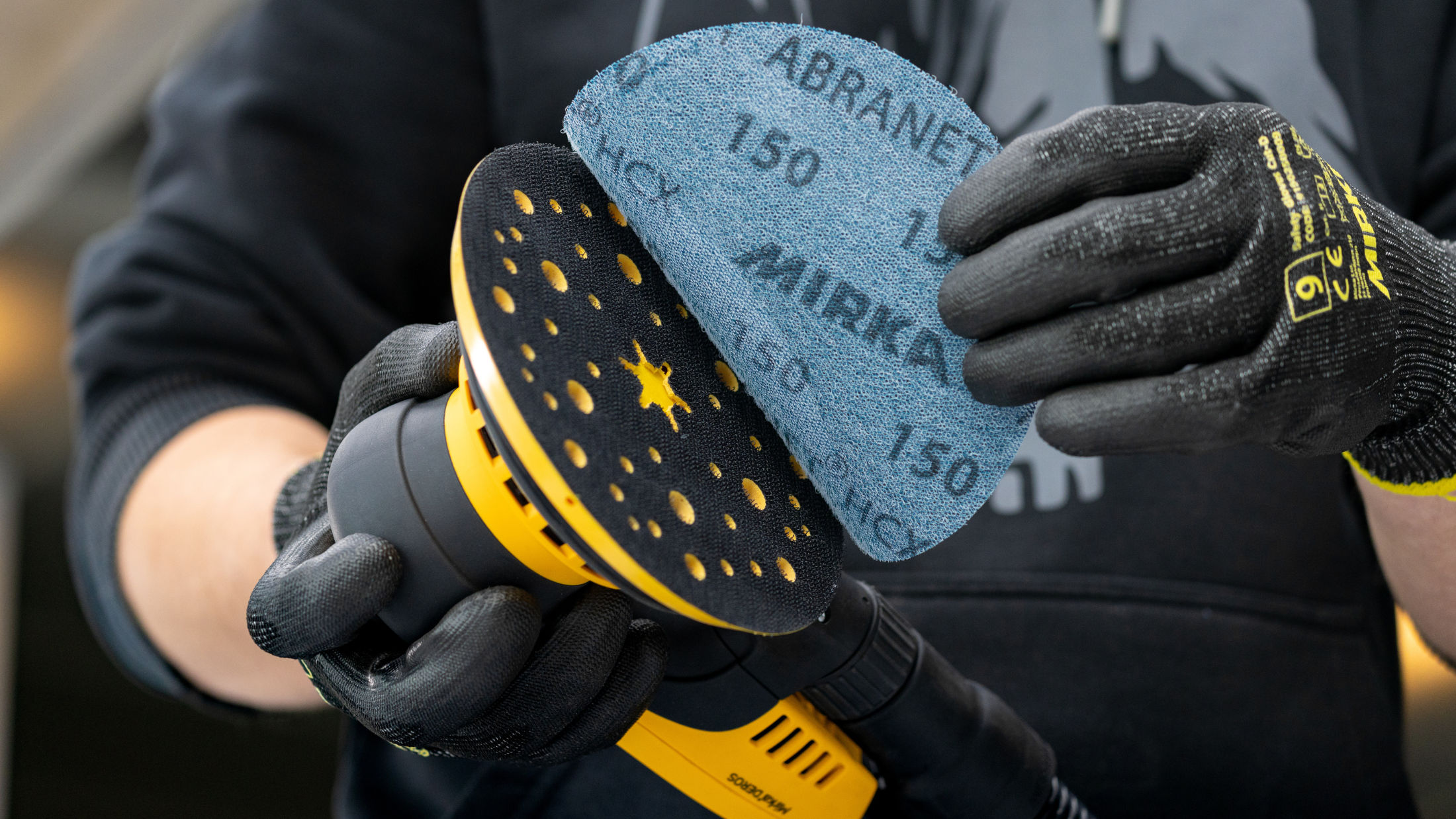 Abranet® HCX – Rapidez e Controlo para Superfícies Duras