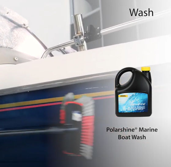 Use Mirka Polarshine para lavar o barco.