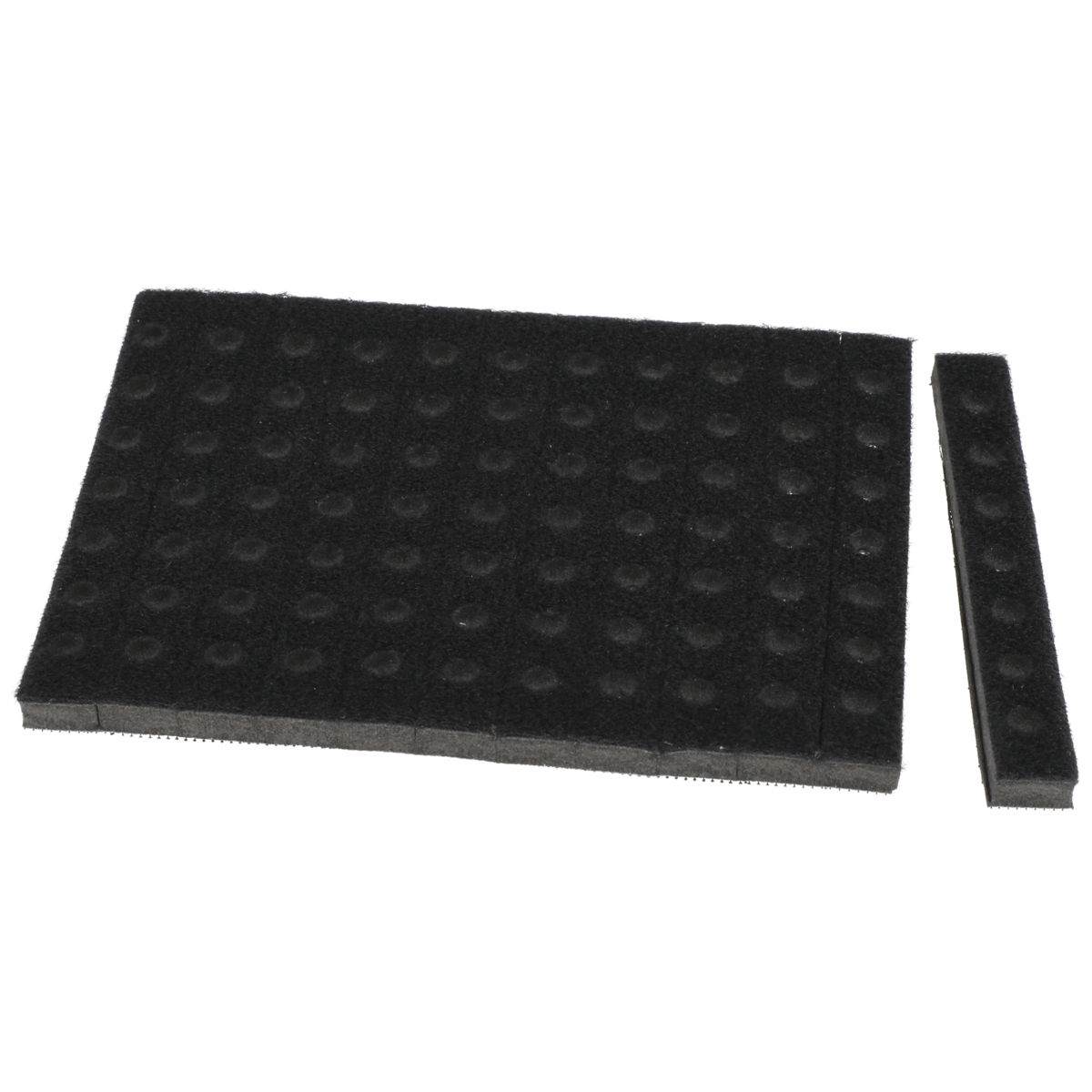 Interface Groove 100 x 50 mm 84 trous auto-agrippante