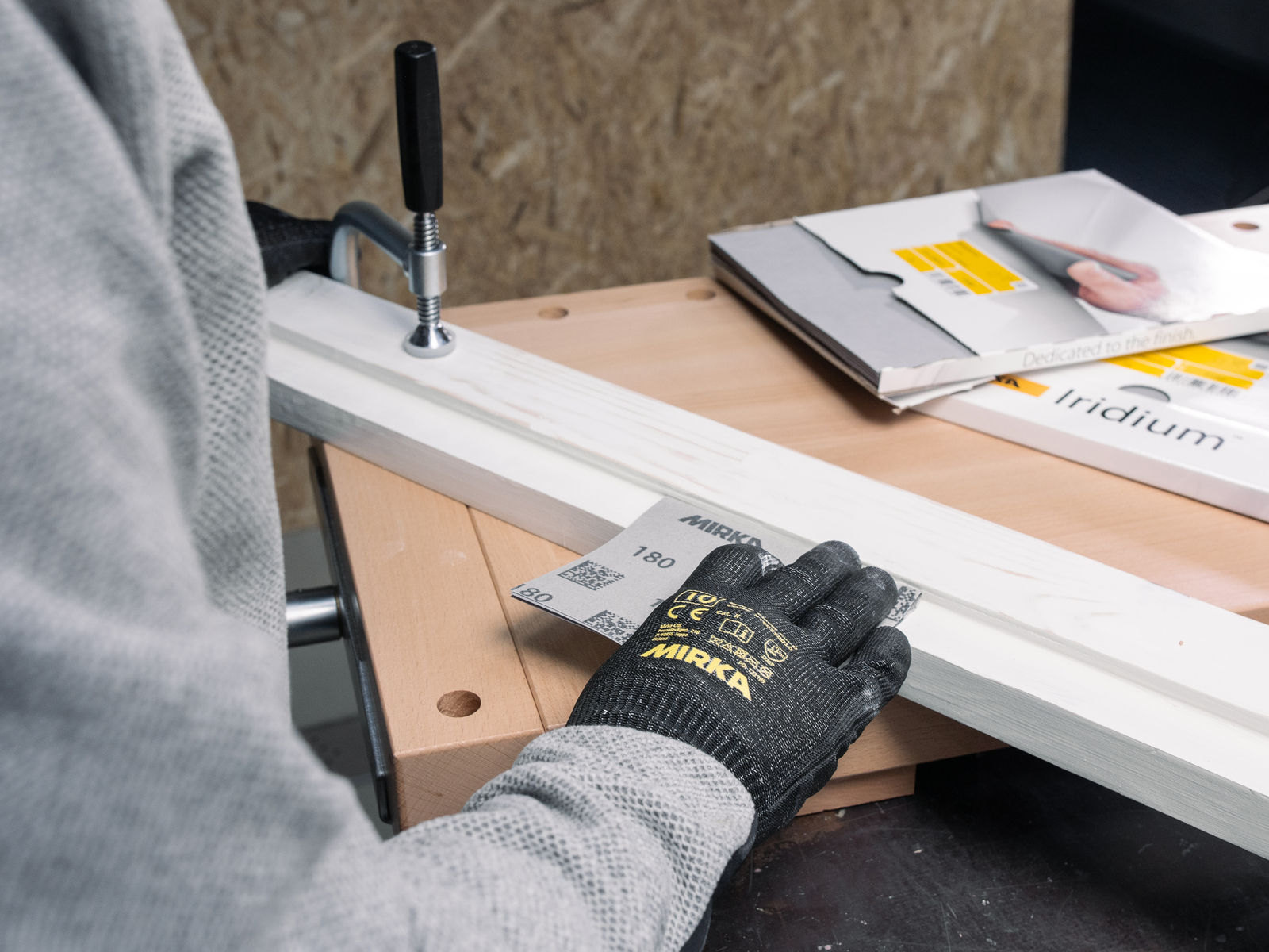 Iridium PM 230 x 280 mm feuille abrasive auto-agrippante non perforé