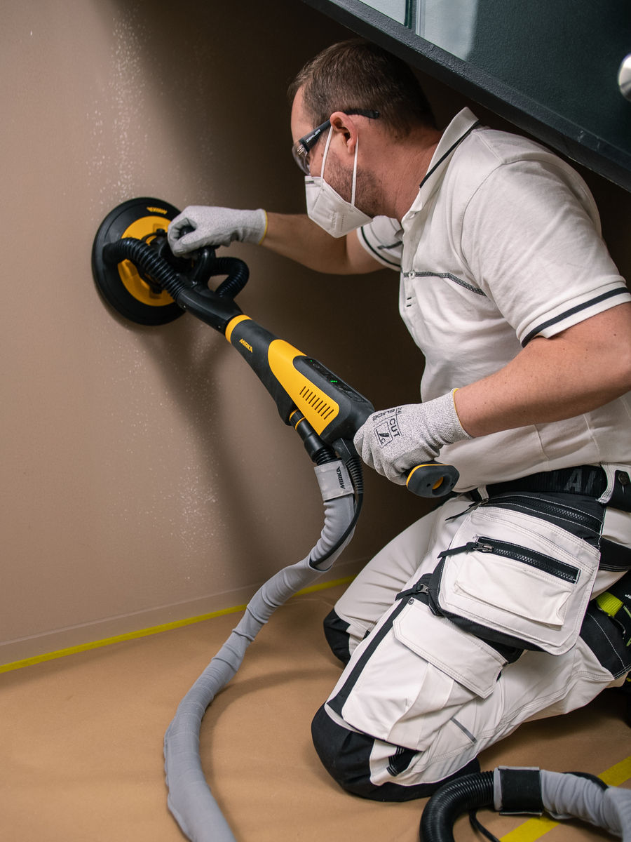 Mirka® LEROS-S 950X UK Ø 225 mm 5.0 mm orbit Dual Voltage