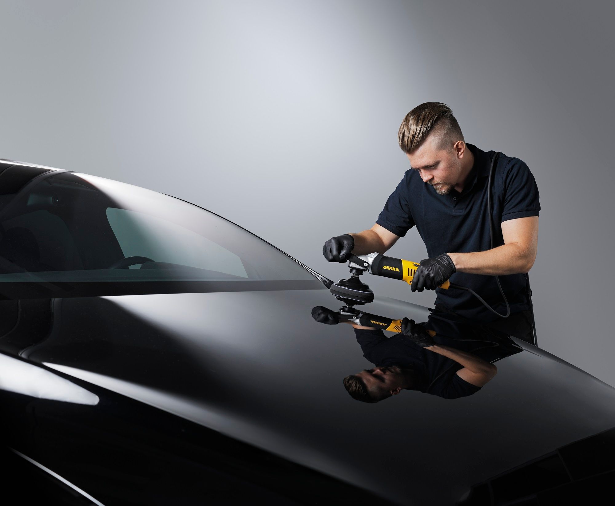 Polarshine® 12 Black Polishing Compound