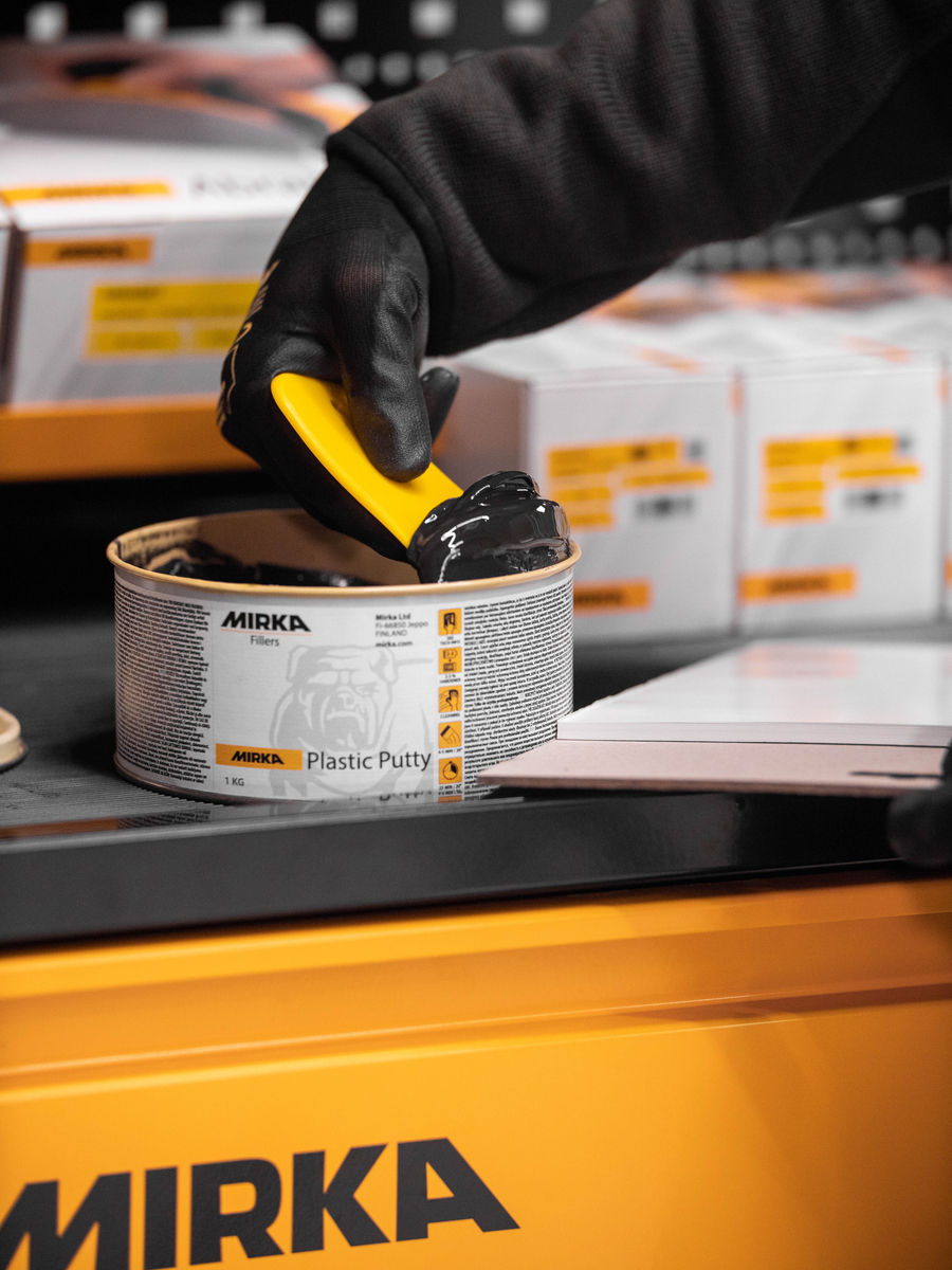 Mirka® Plastic Putty 1 kg
