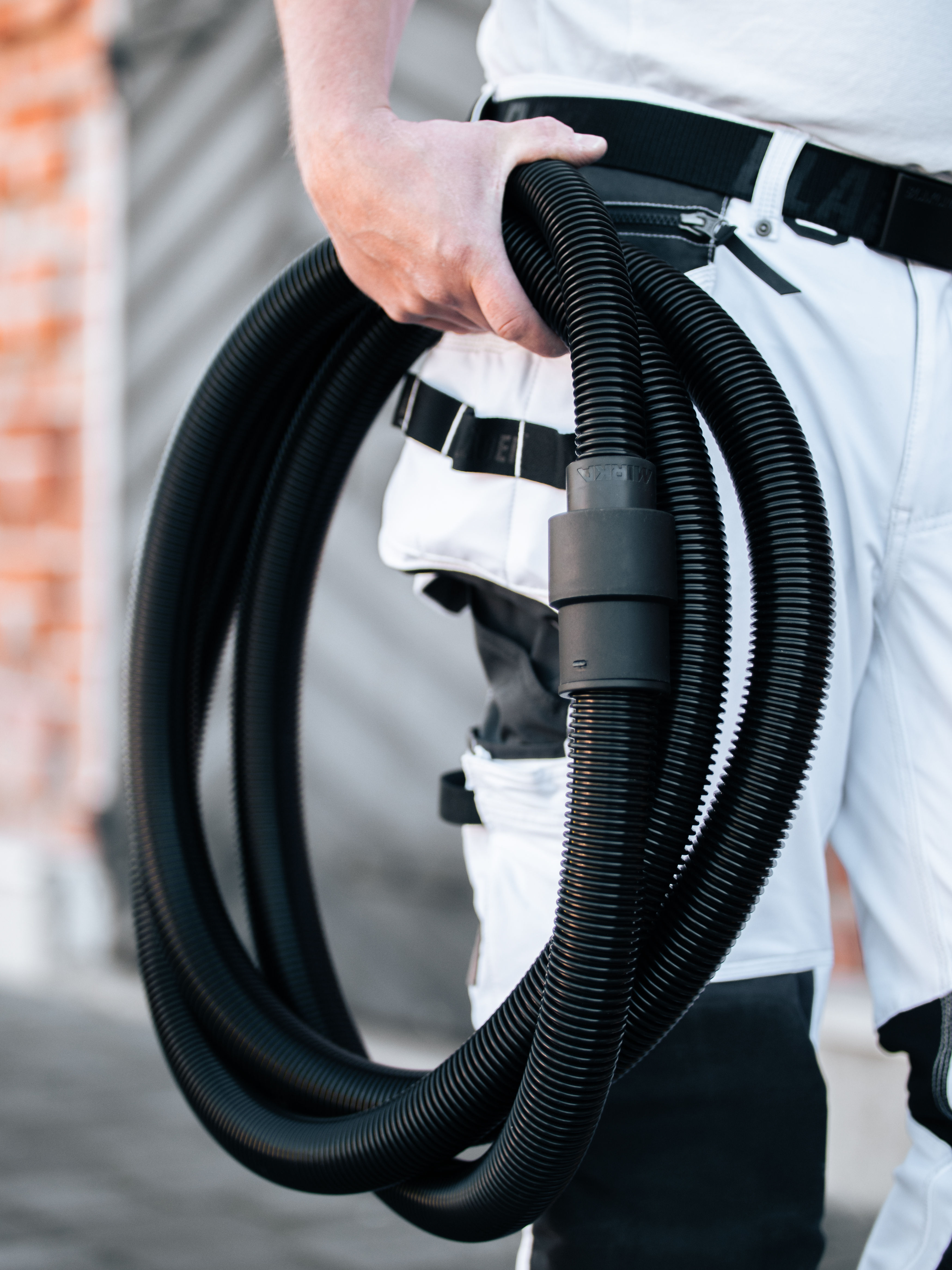 Vacuum Hose dia. 1" & Adapter/Connector